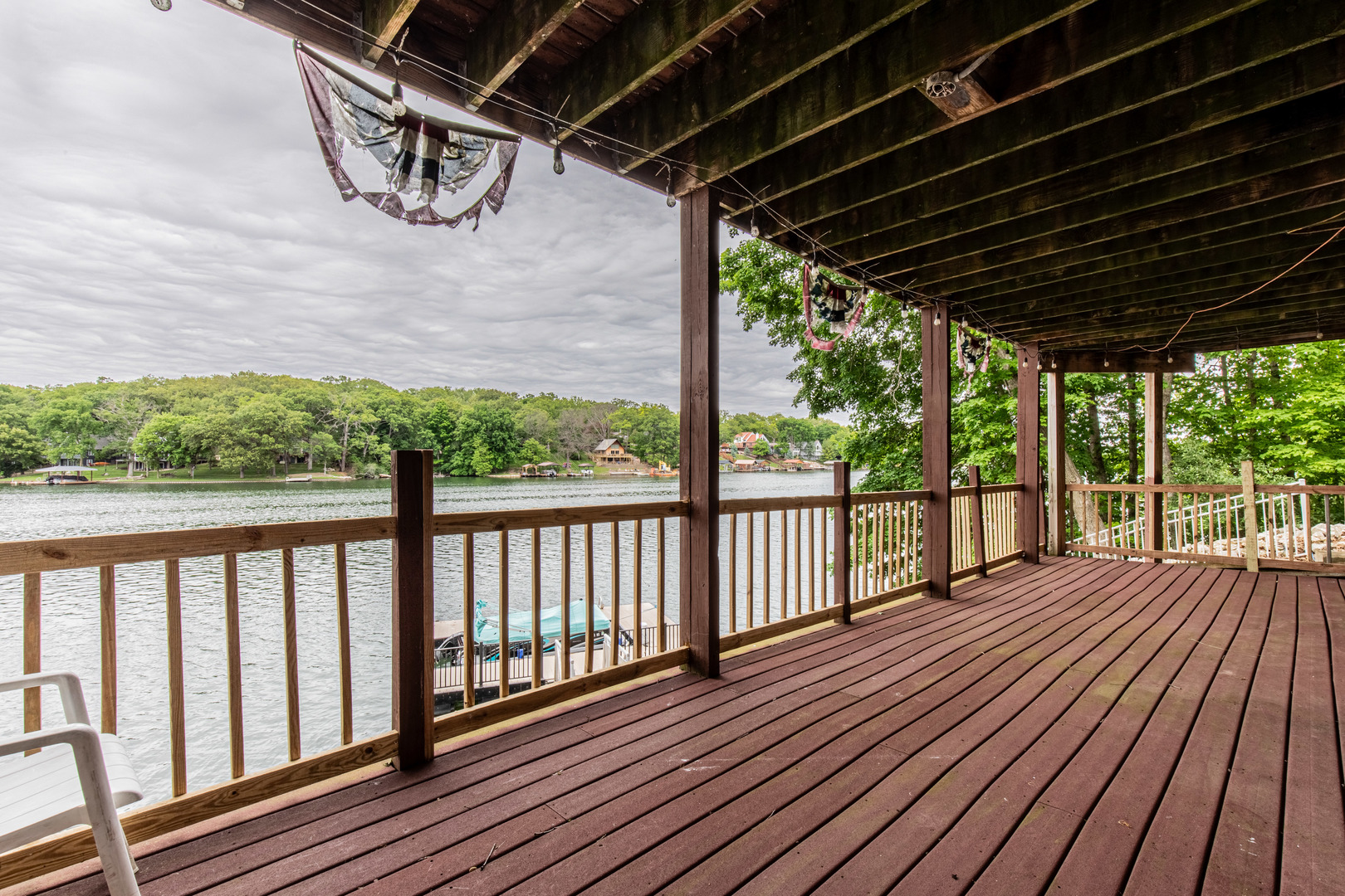 183 Lake Thunderbird Drive