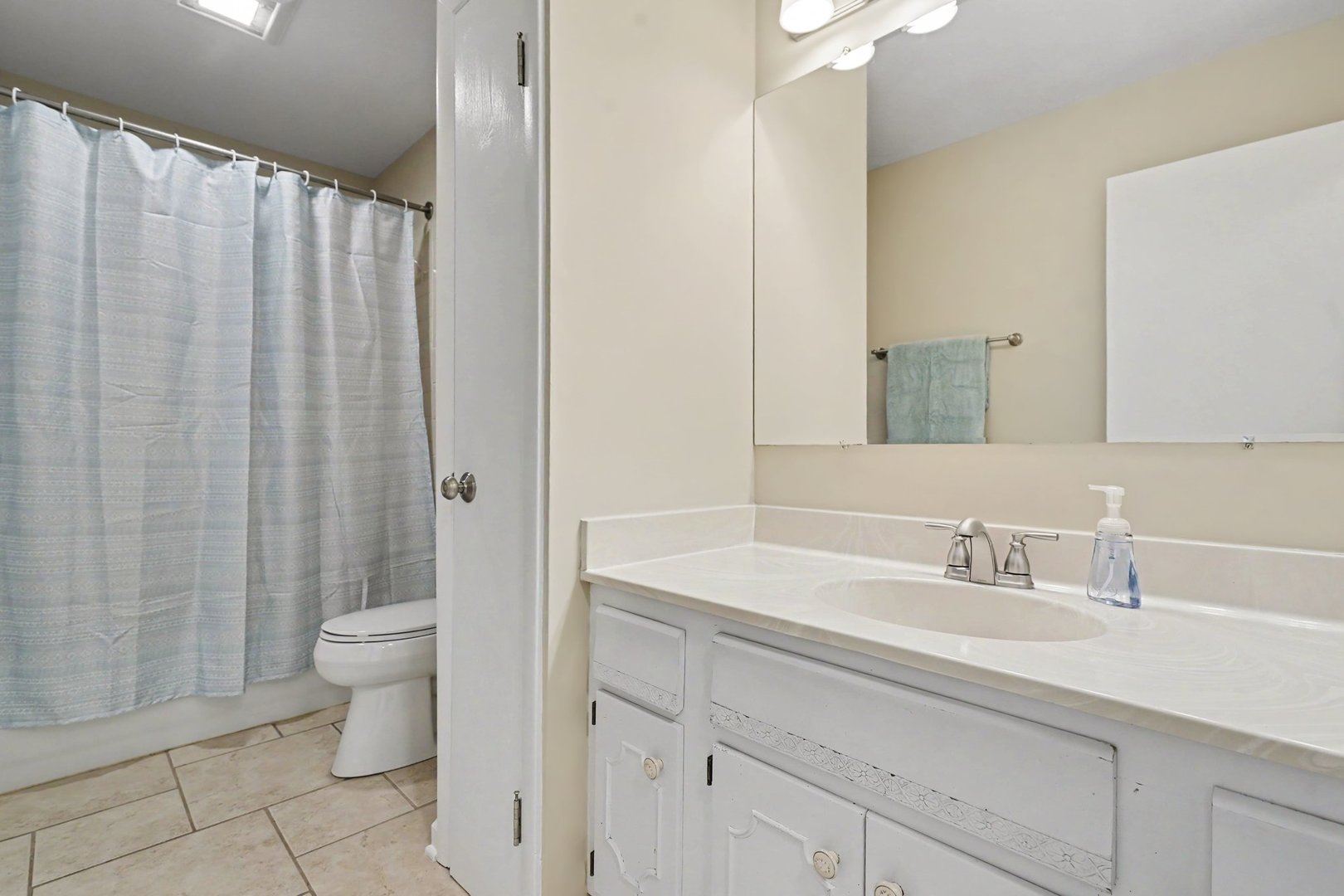 395 Springlake Lane Unit: A