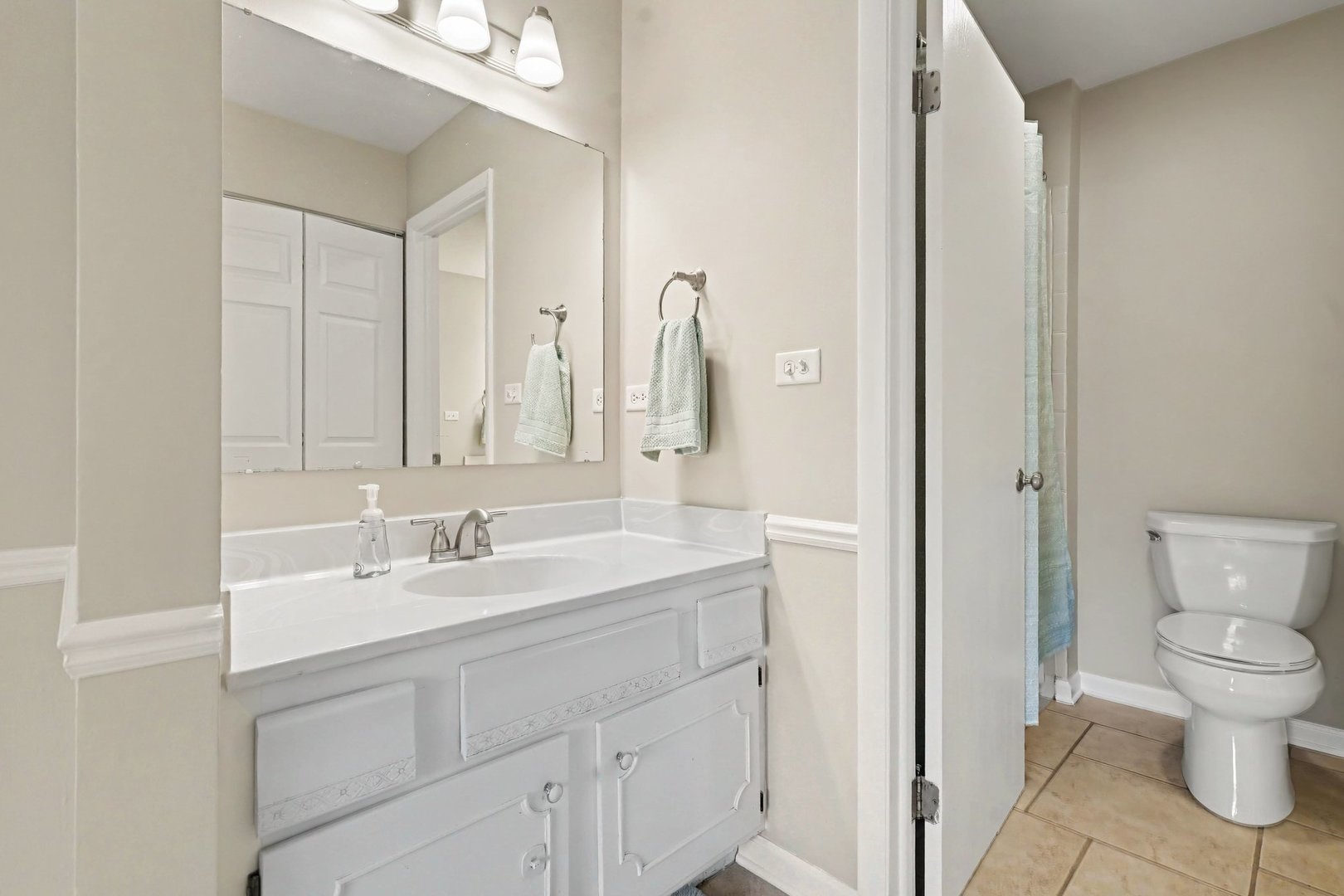 395 Springlake Lane Unit: A