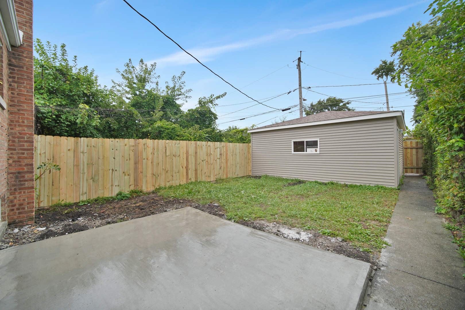 1146 E 90th Street