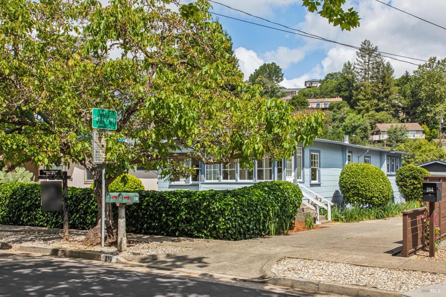 210 Greenfield Avenue