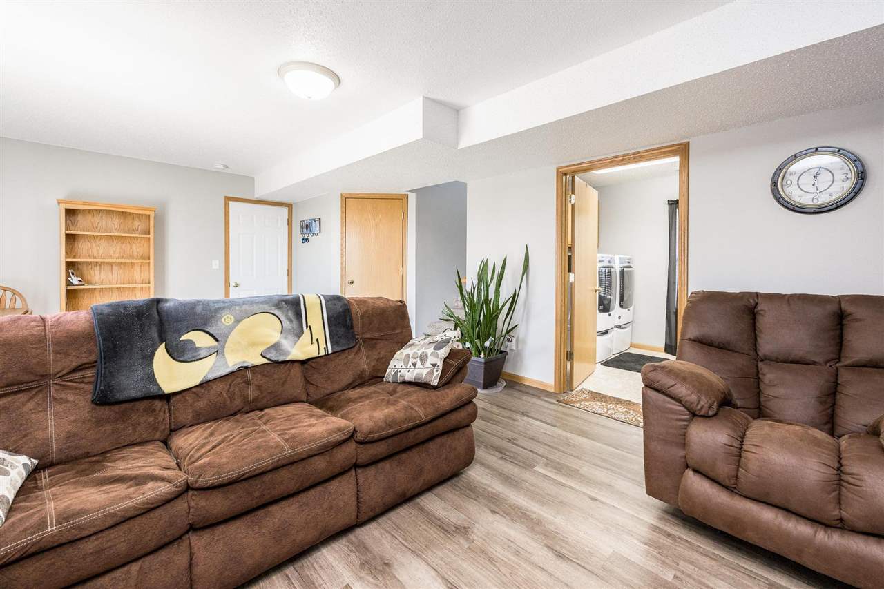 1363 Langenberg Ave