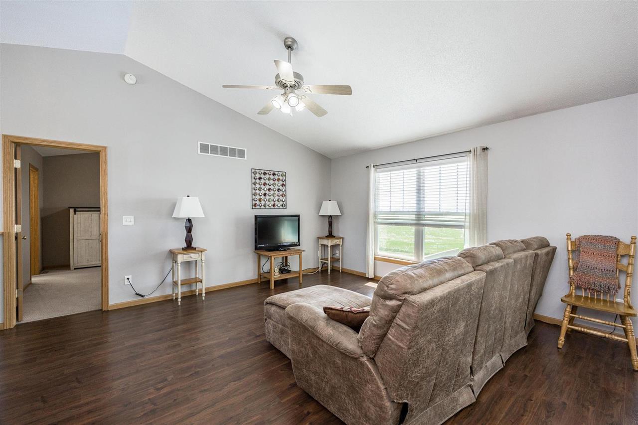 1363 Langenberg Ave