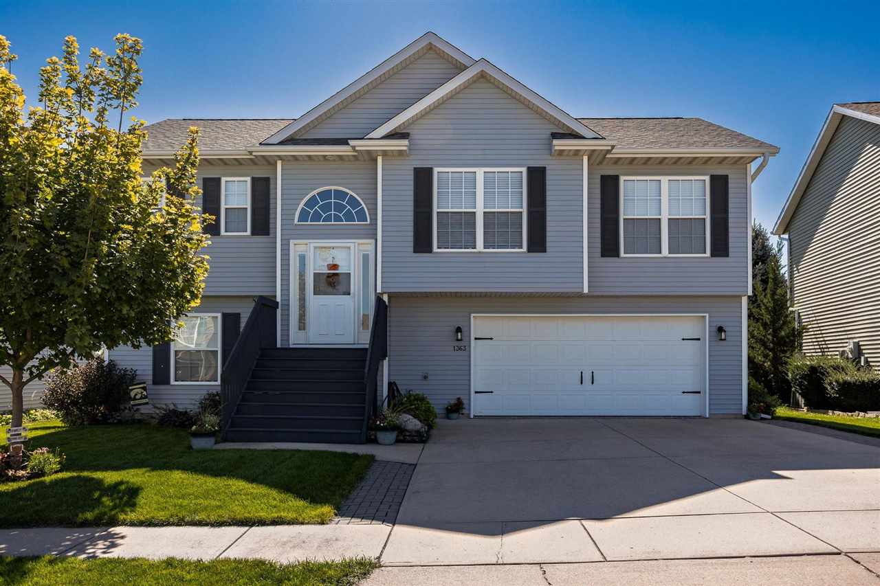 1363 Langenberg Ave