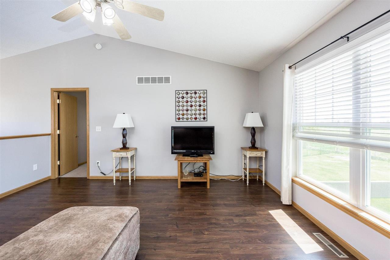 1363 Langenberg Ave