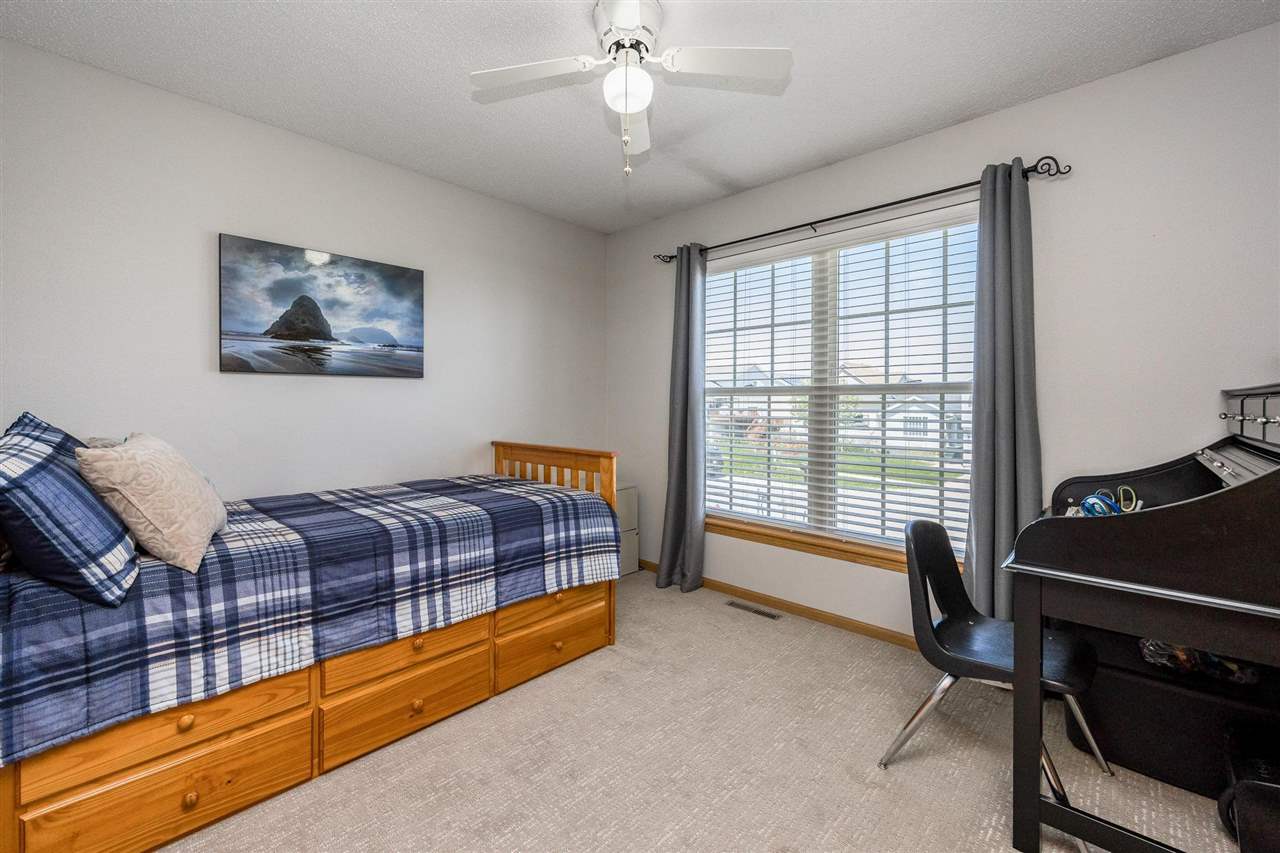 1363 Langenberg Ave
