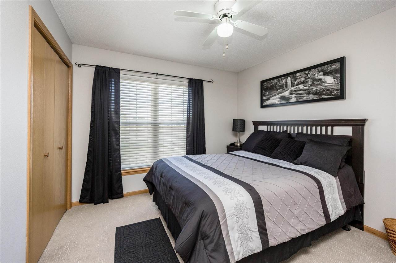 1363 Langenberg Ave