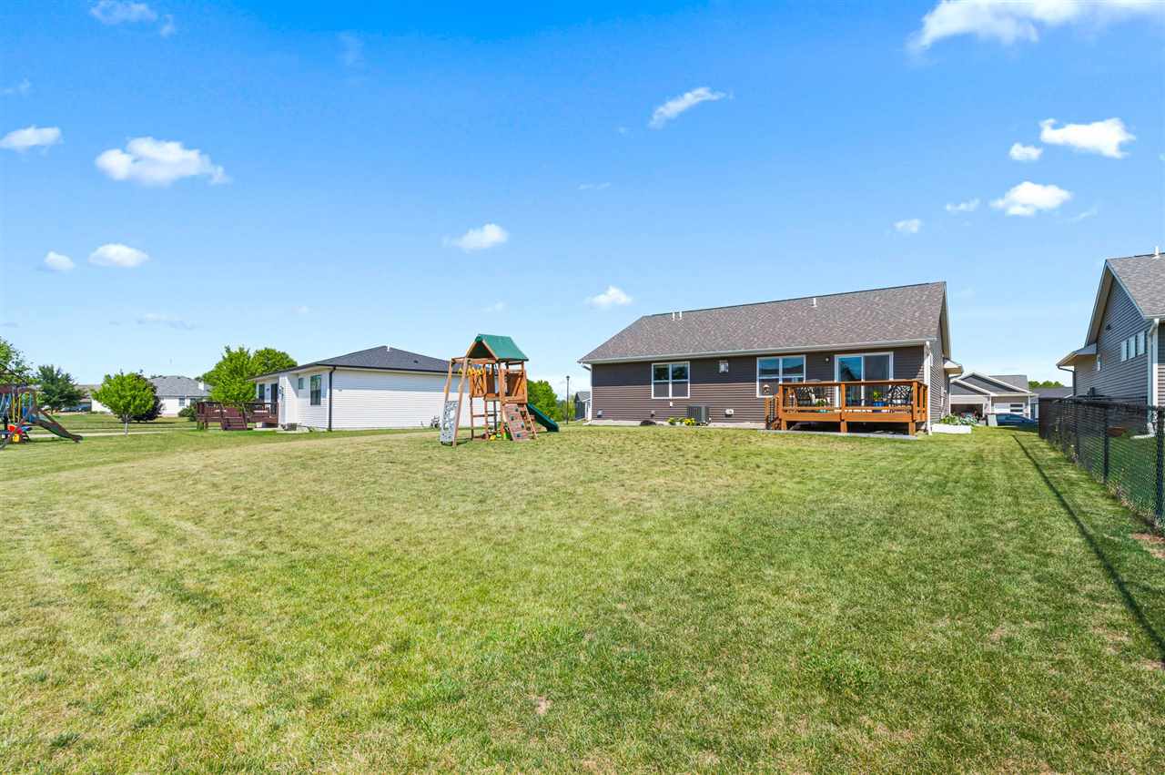 725 Pace Ct