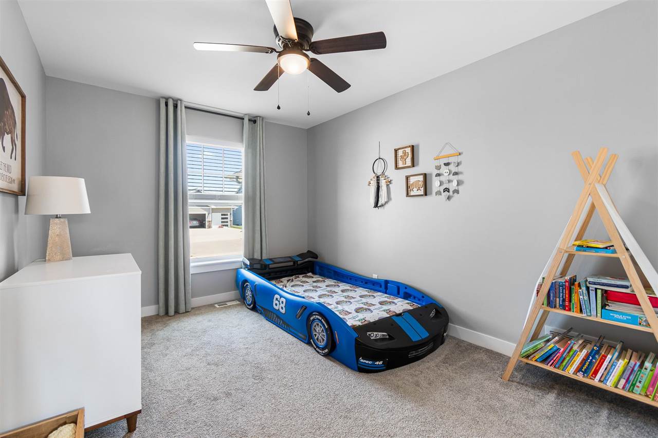 725 Pace Ct