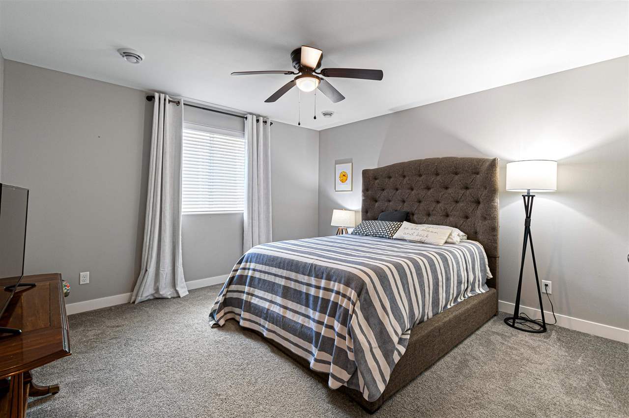 725 Pace Ct