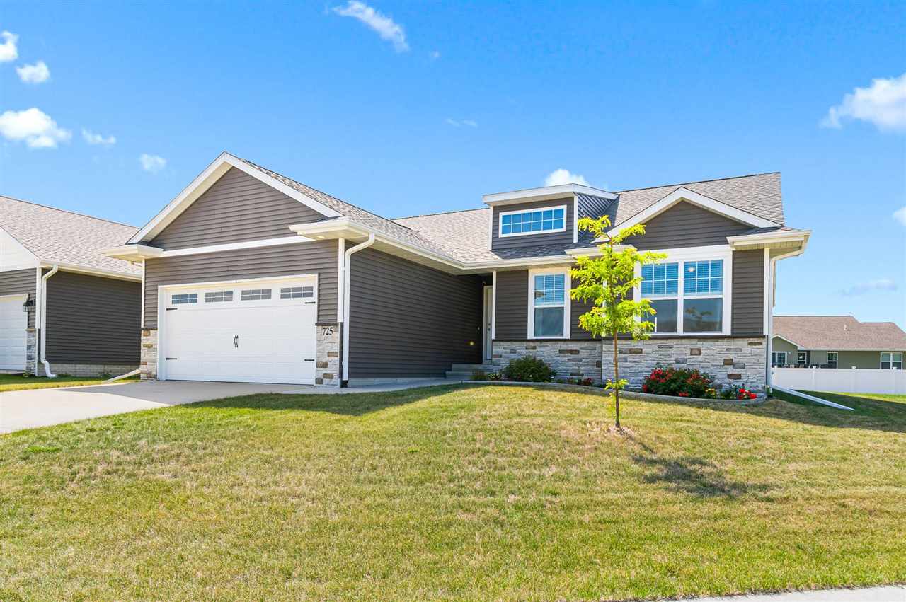 725 Pace Ct