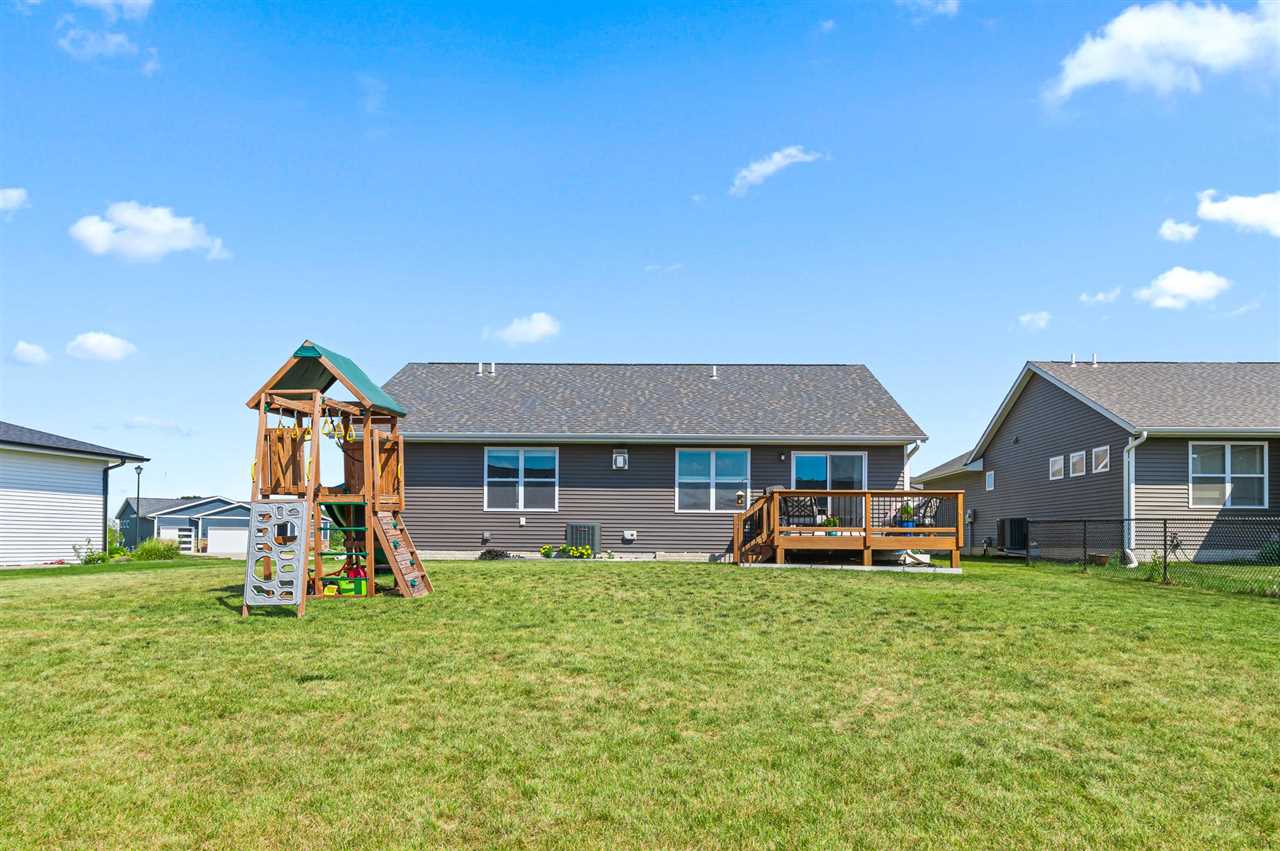 725 Pace Ct