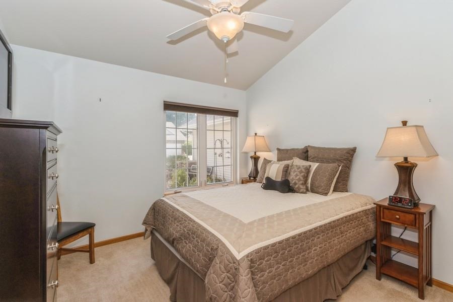 83 Notting Hill Ln