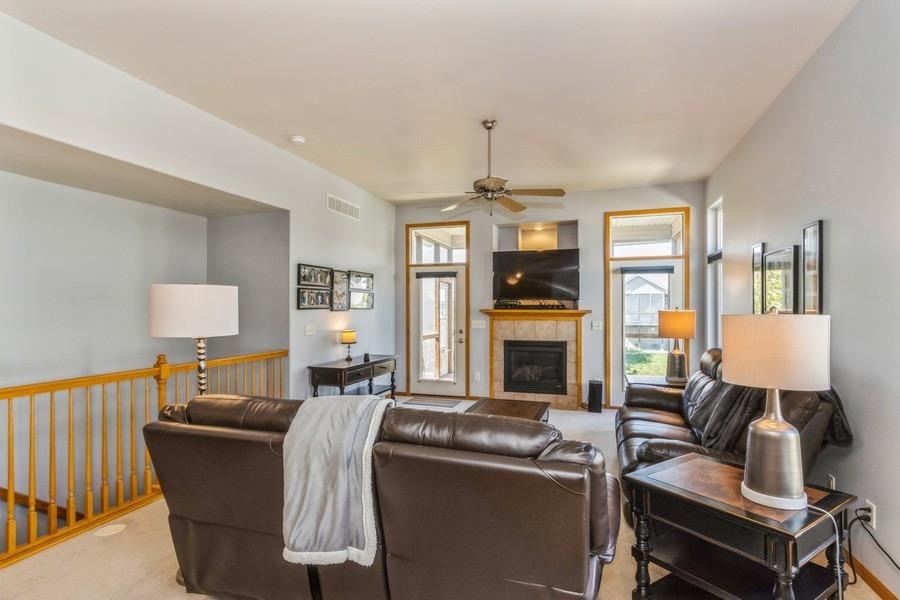83 Notting Hill Ln