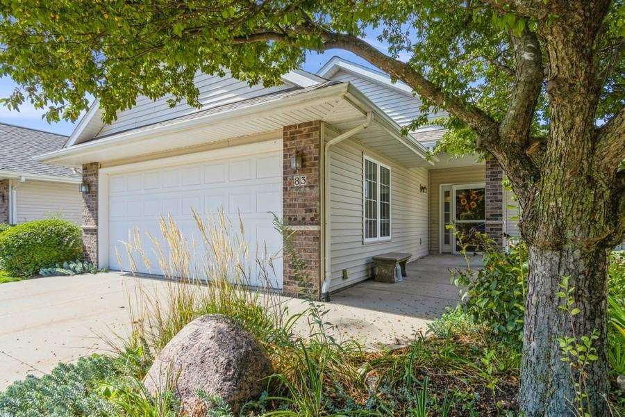 83 Notting Hill Ln