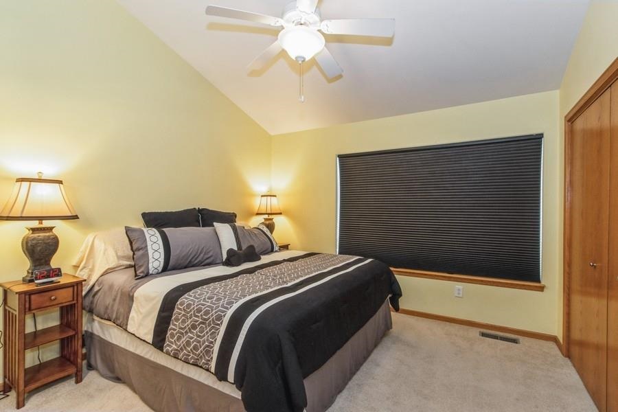83 Notting Hill Ln
