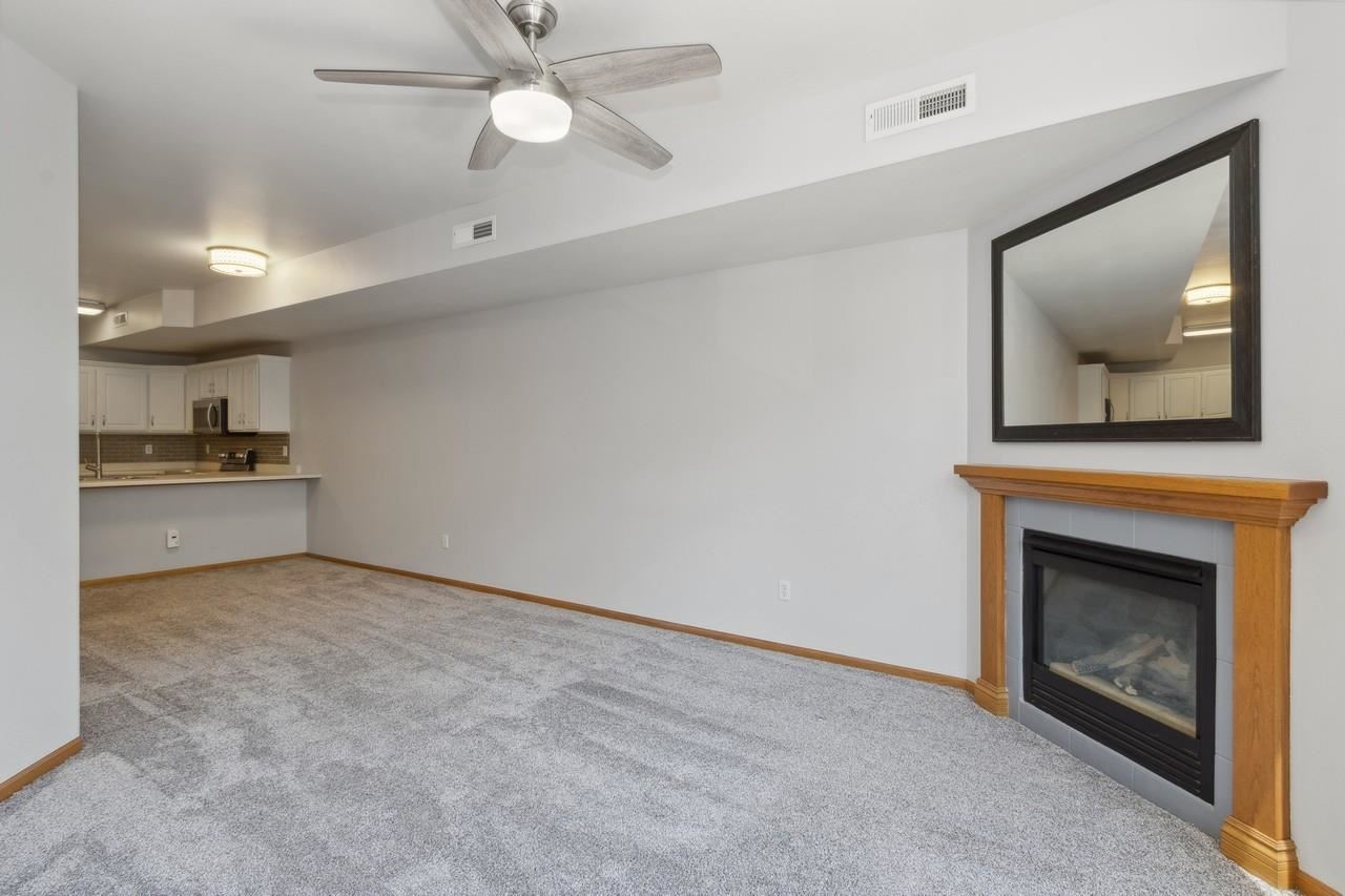 1759 Louis Pl