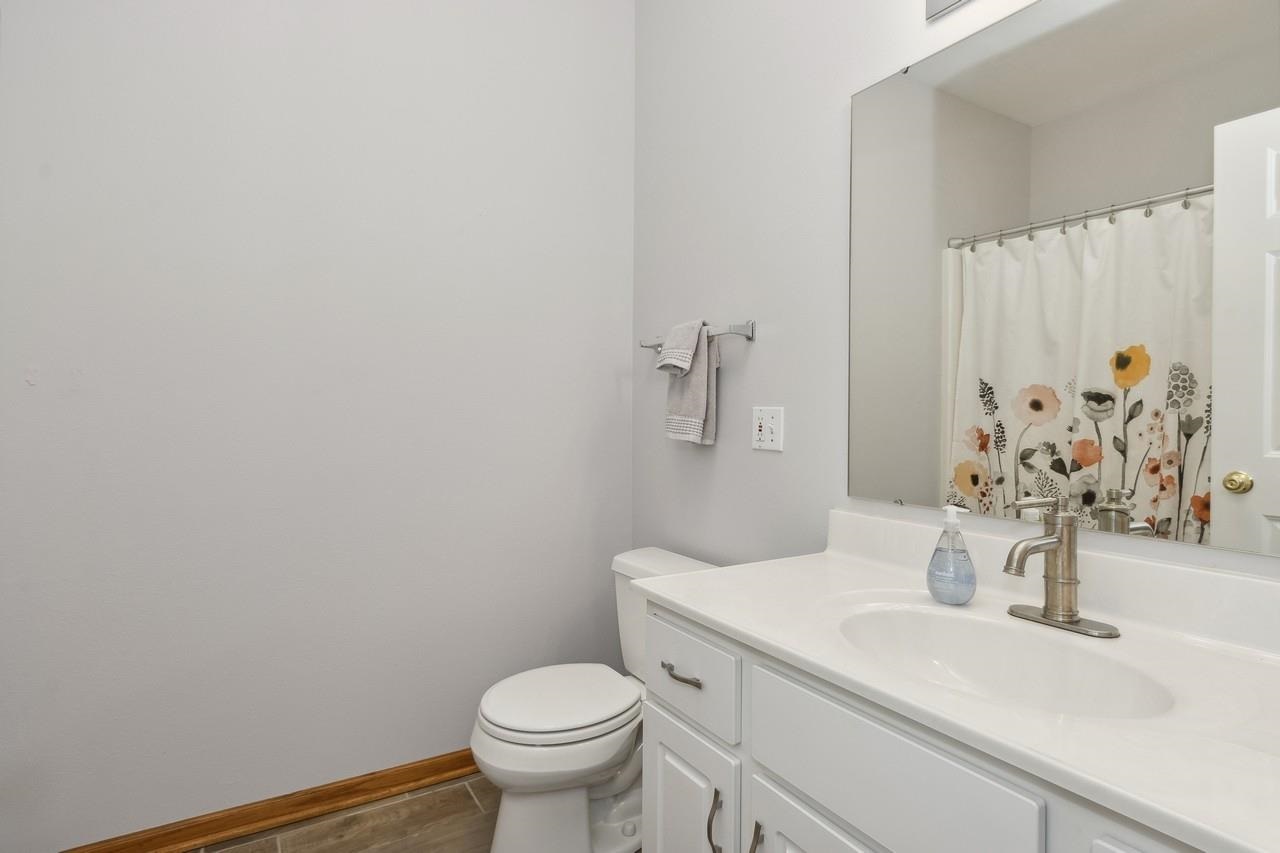 1759 Louis Pl