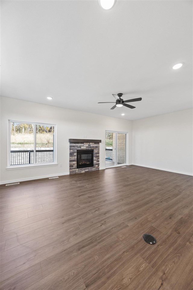 354 Cherry Ave