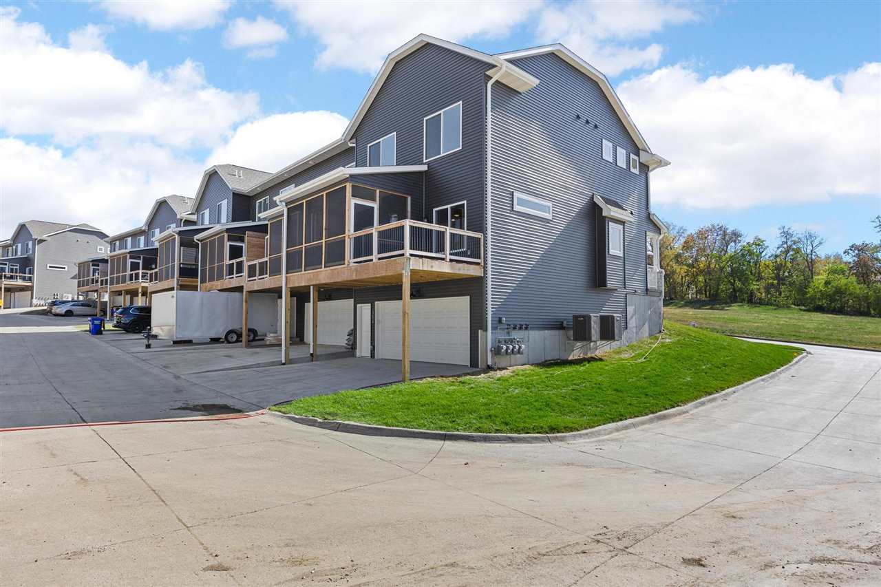 354 Cherry Ave