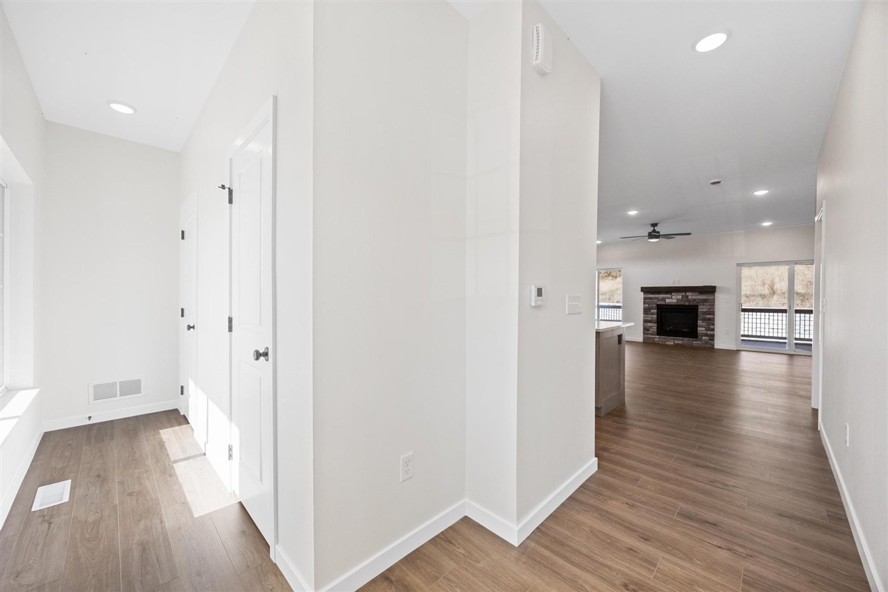 354 Cherry Ave