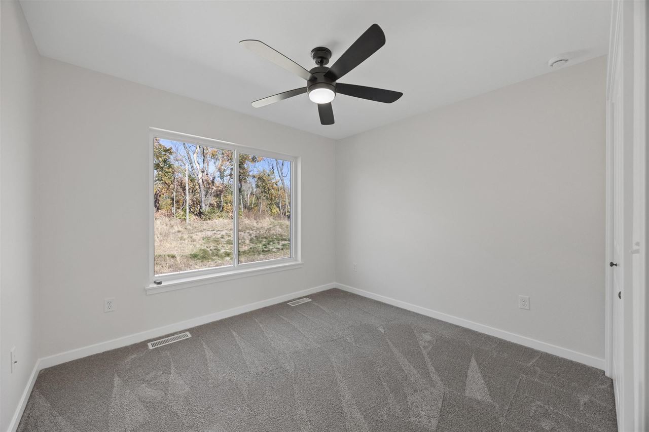 354 Cherry Ave