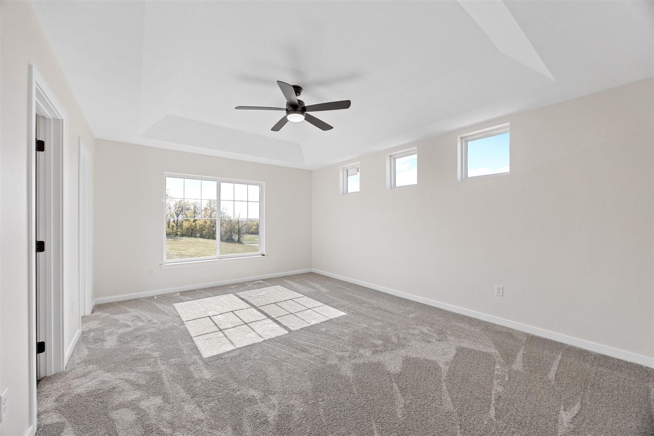 354 Cherry Ave