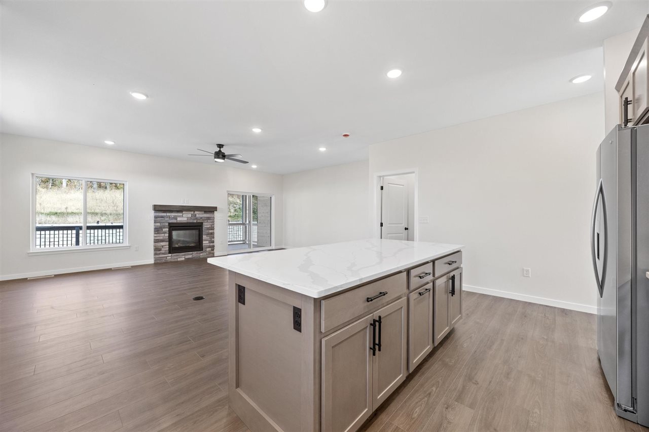 354 Cherry Ave