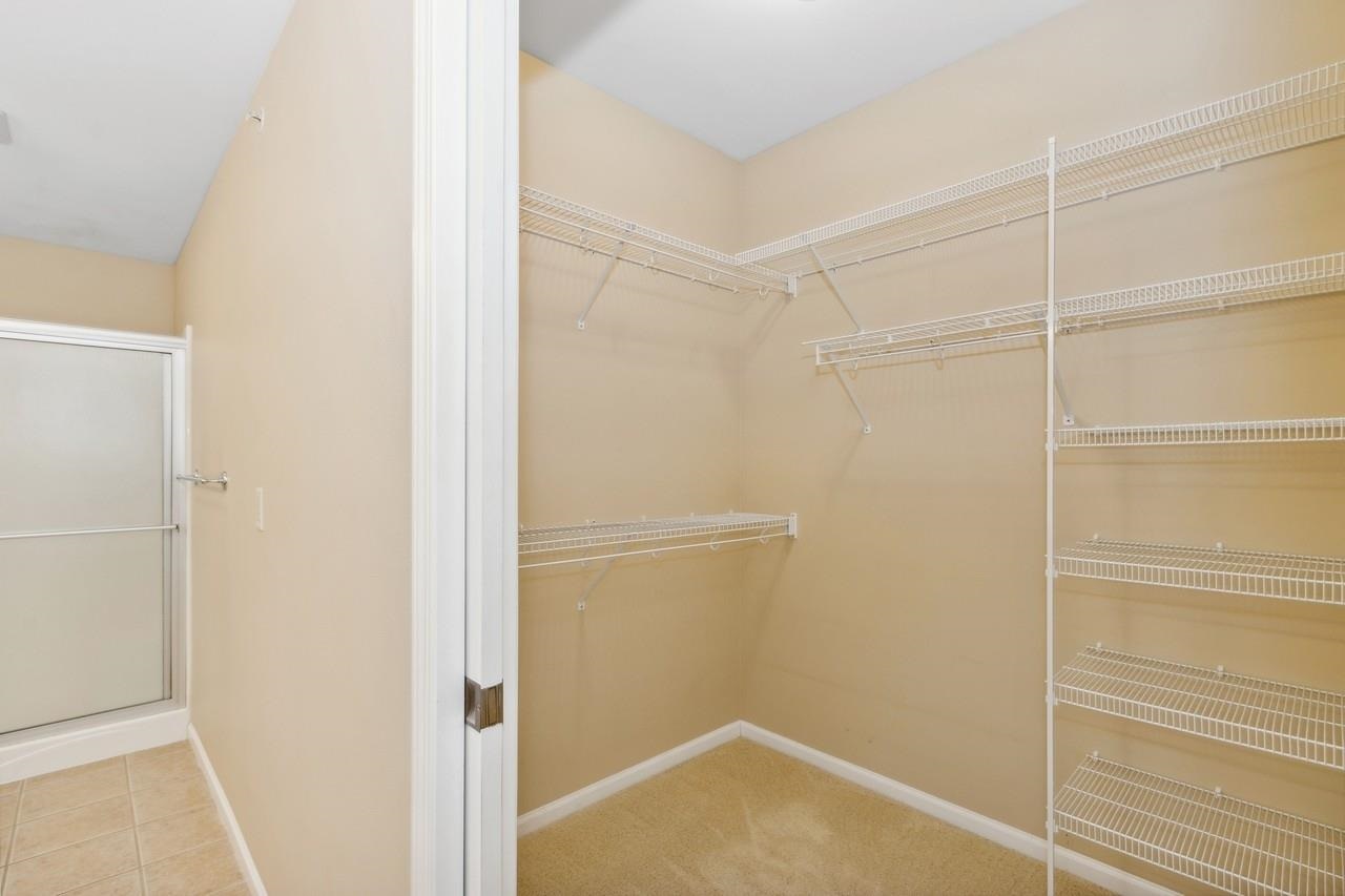 864 Foster Rd