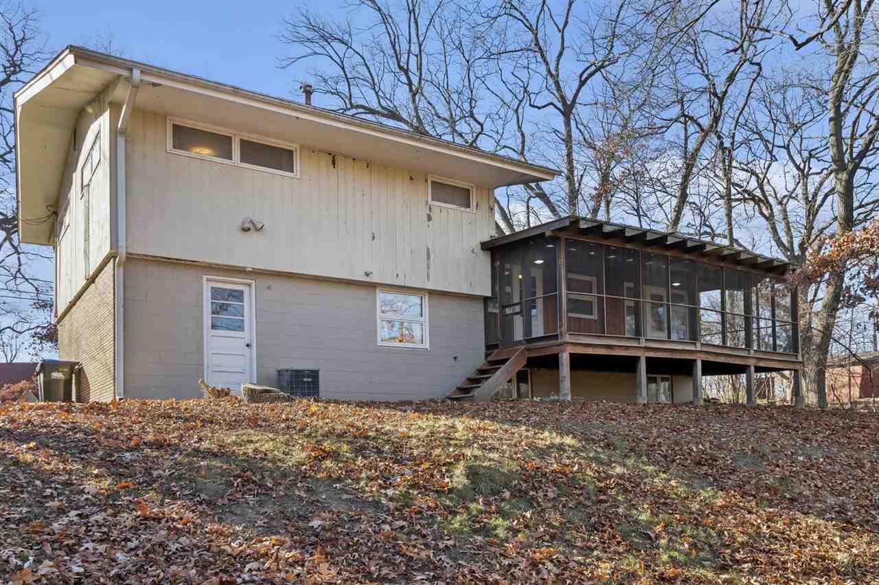 1674 Ridge Rd