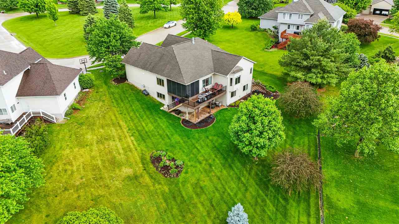 4865 Dryden Ct