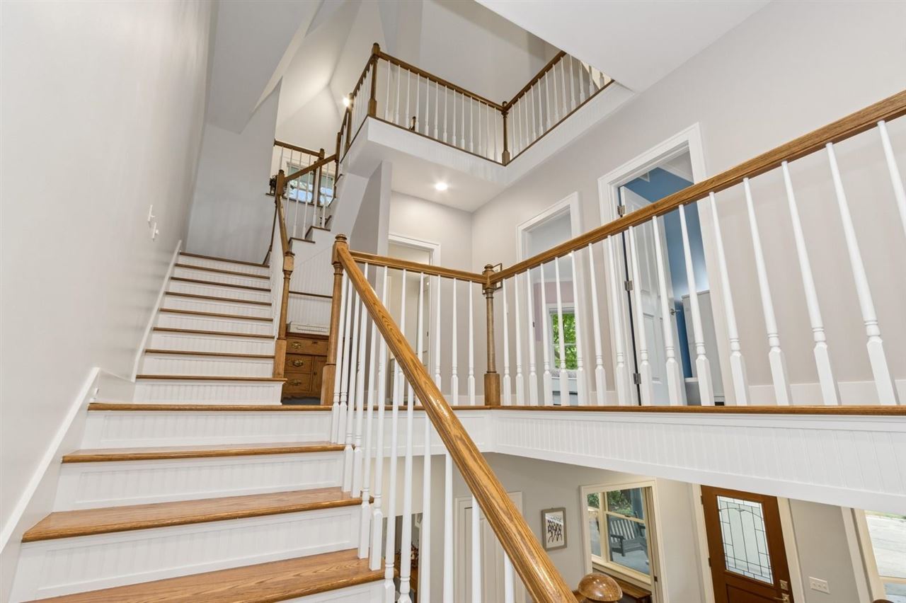 216 Magowan Ave