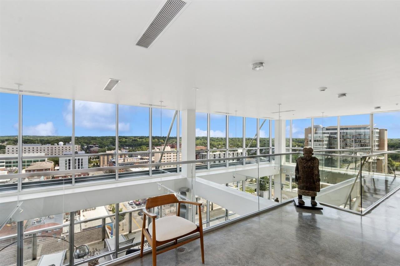221 E College St Unit: Nos. 1301 +1302