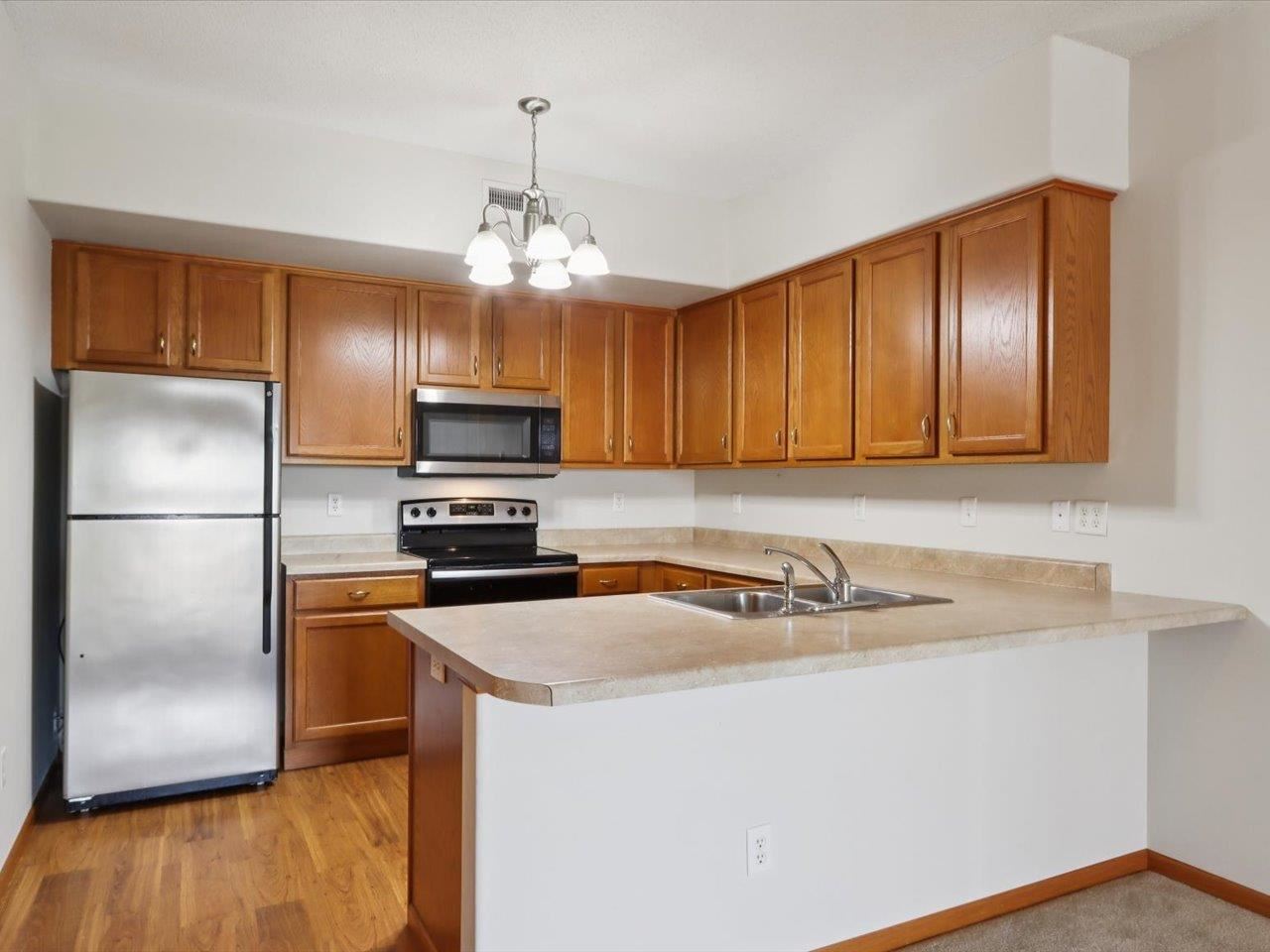 4375 York Pl