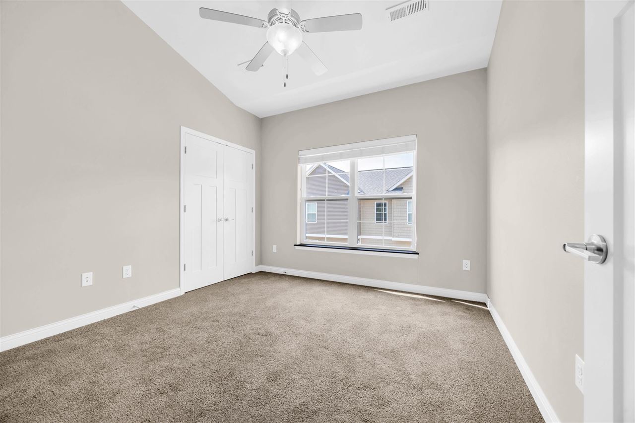440 3rd Ave Apt 4