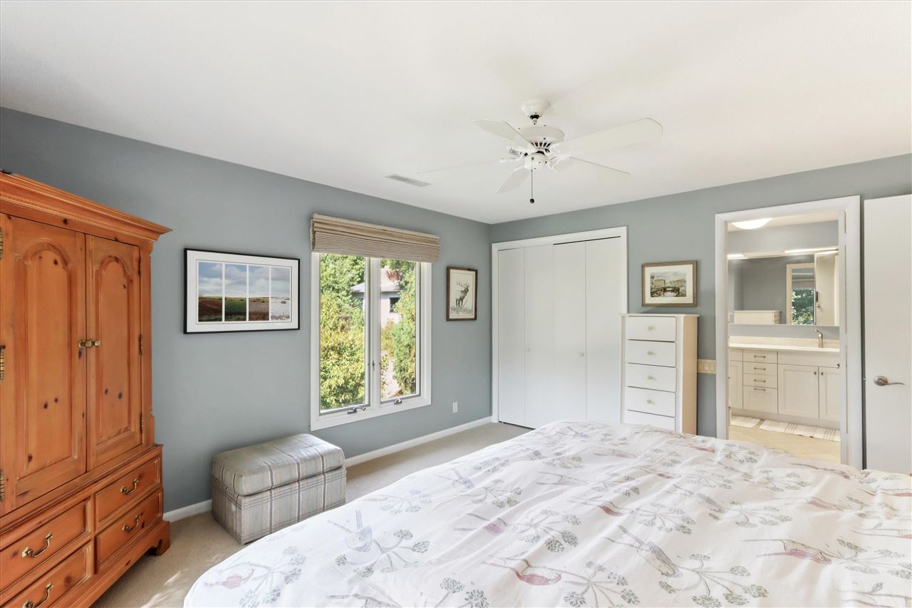 1950 Calvin Ave