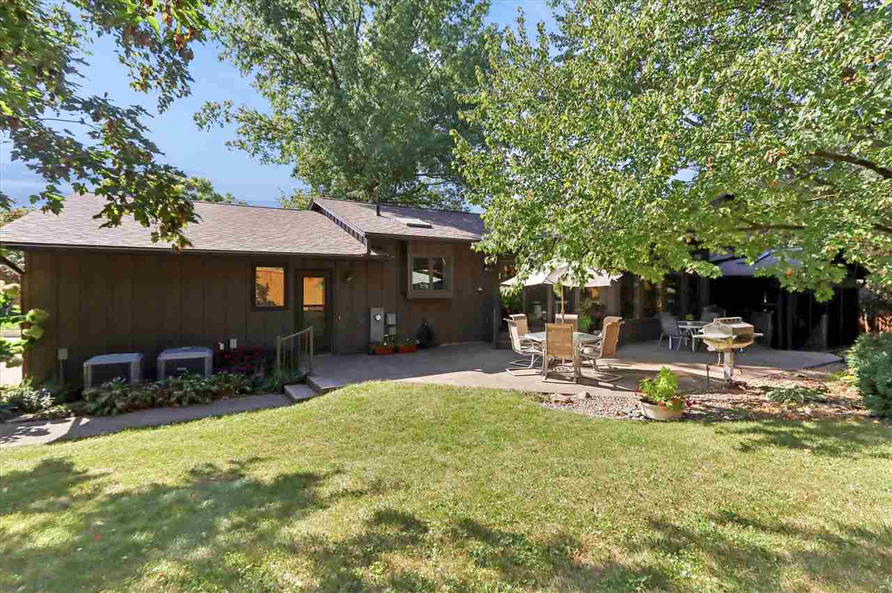 1950 Calvin Ave