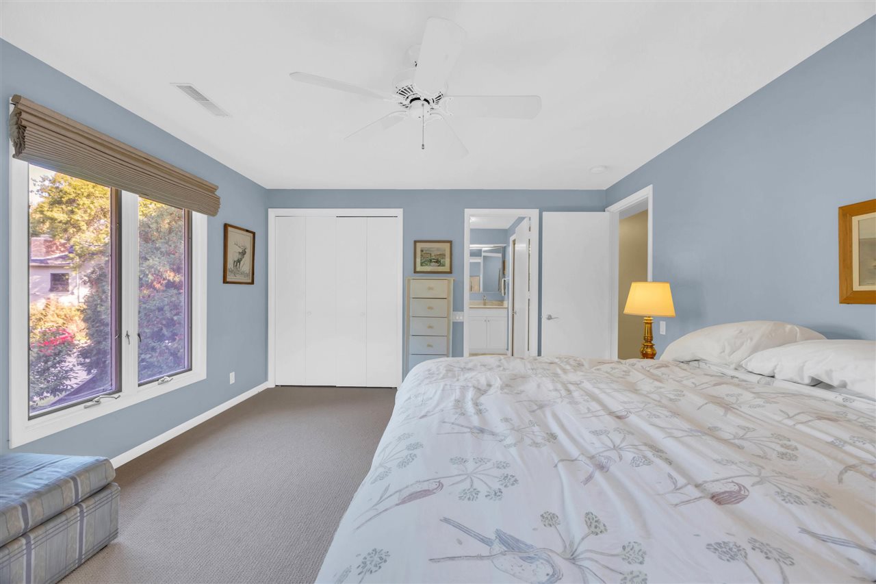 1950 Calvin Ave