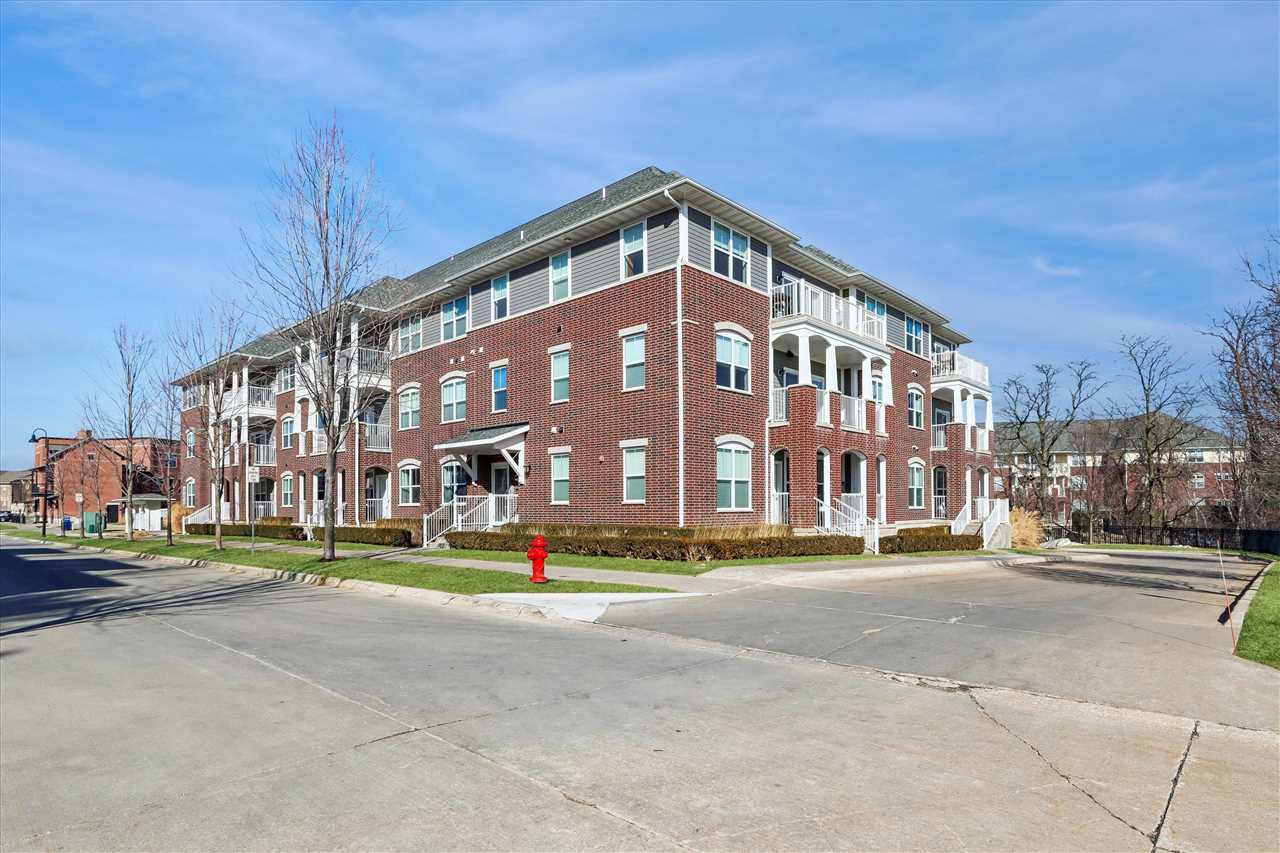 2194 Willenbrock Cir.