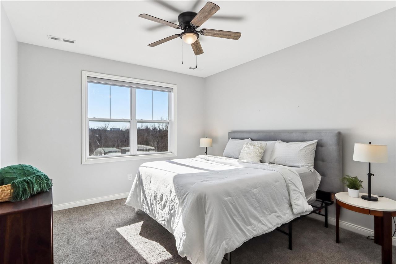 2176 Willenbrock Cir