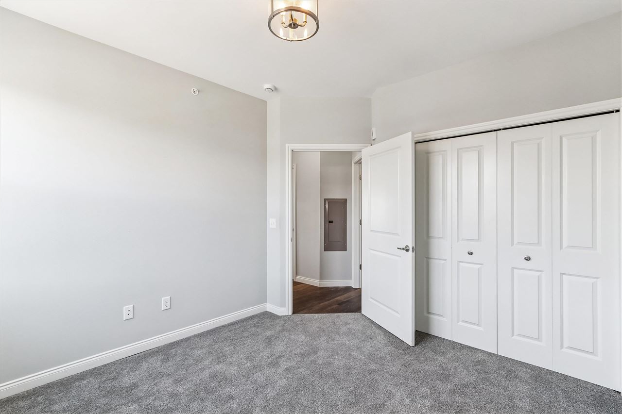 2176 Willenbrock Cir