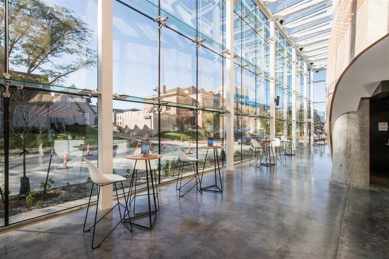 404 E College St Unit: No. 1101 + 1102