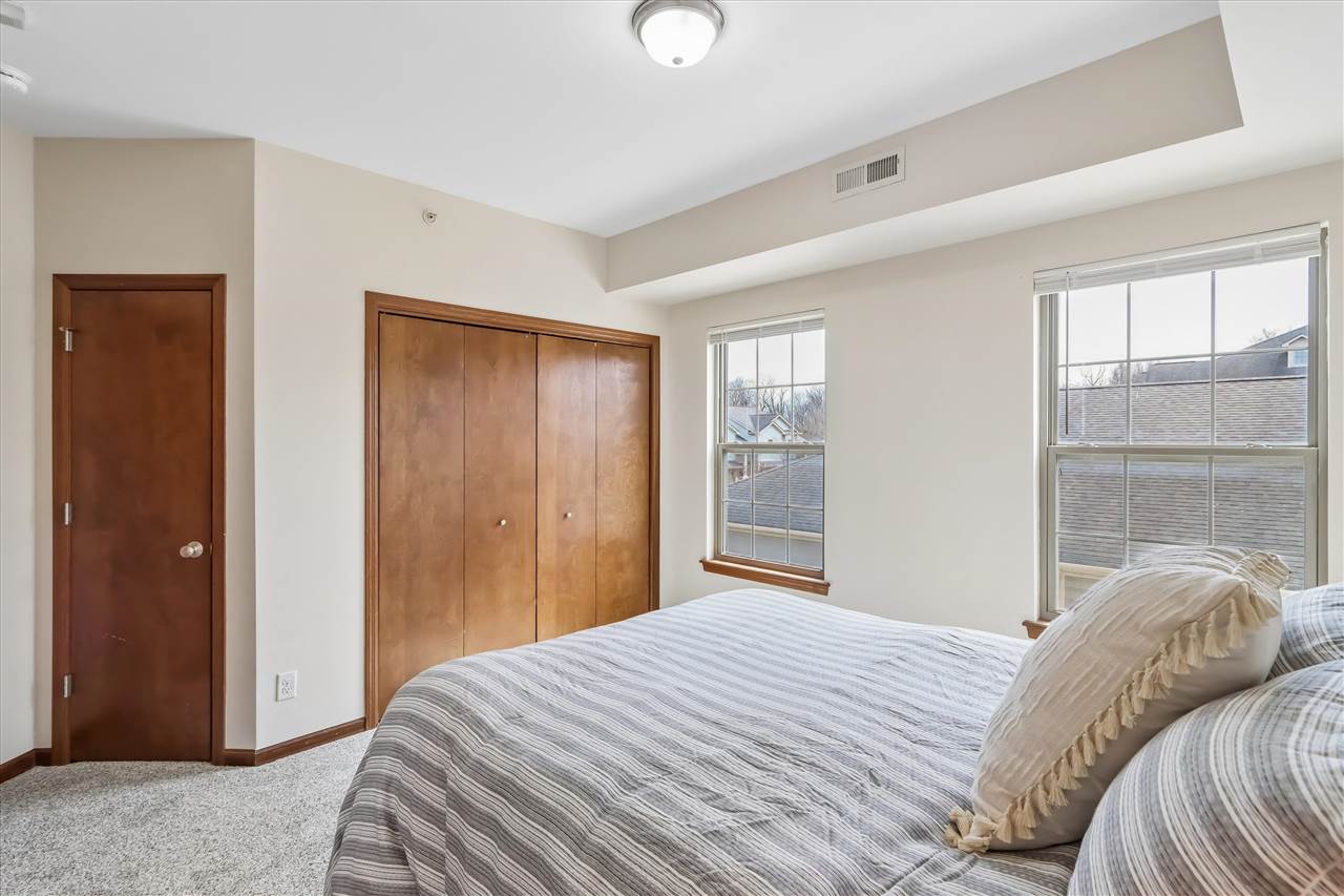 1010 Rachael St Unit: No. 204