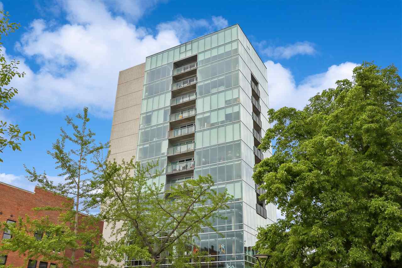 201 E Washington St Unit: No. 1102