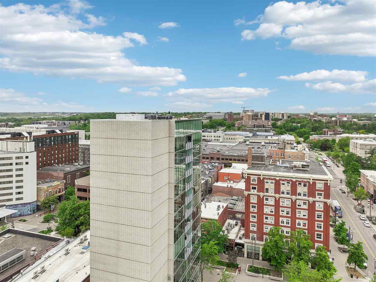 201 E Washington St Unit: No. 1102
