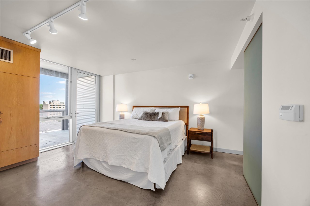 221 E College St Unit: 801