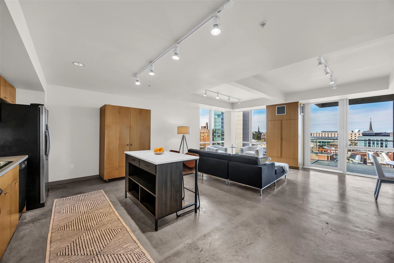221 E College St Unit: 801