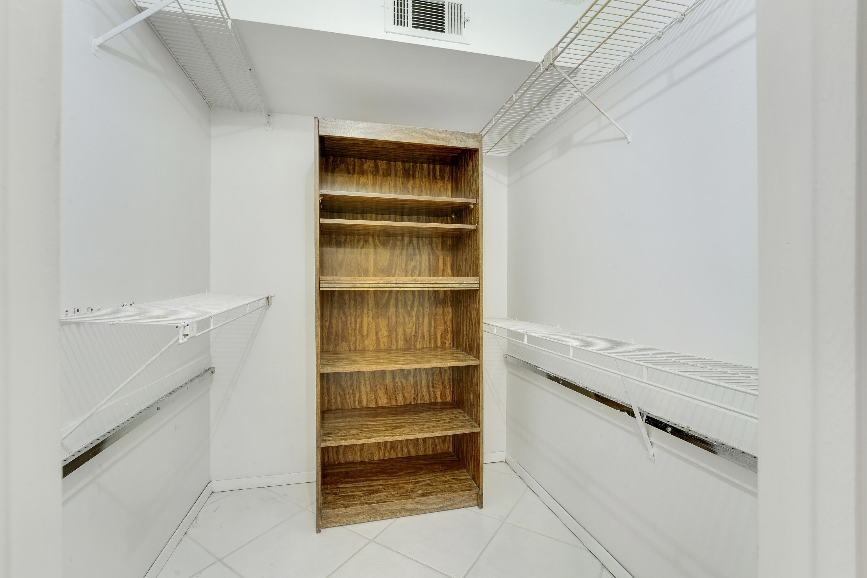 6161 NW 2nd Avenue 520