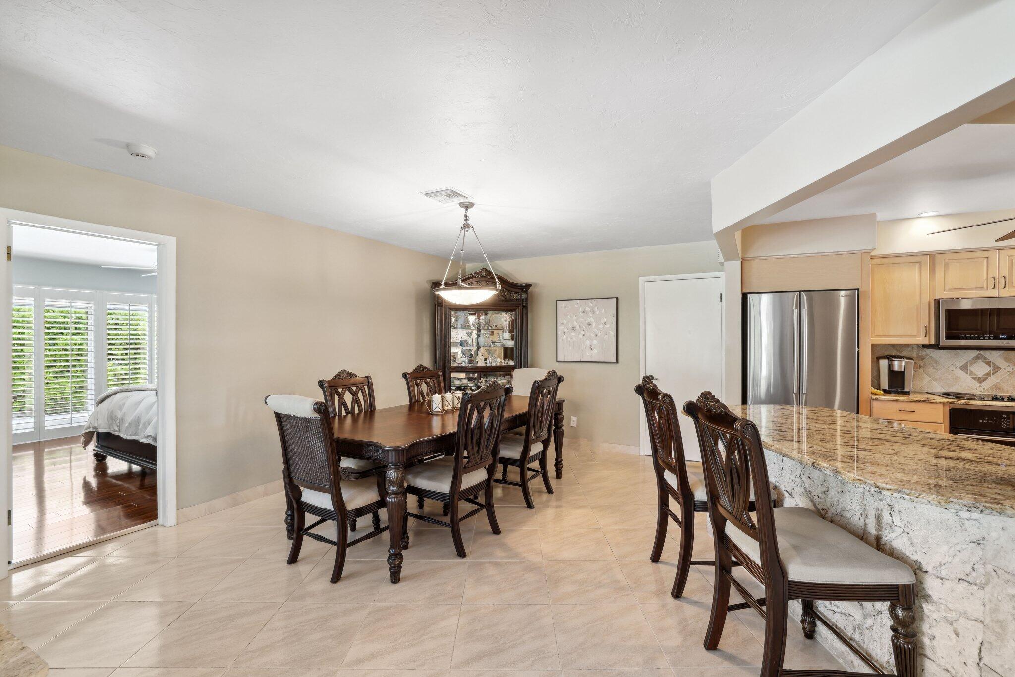 910 Banyan Drive