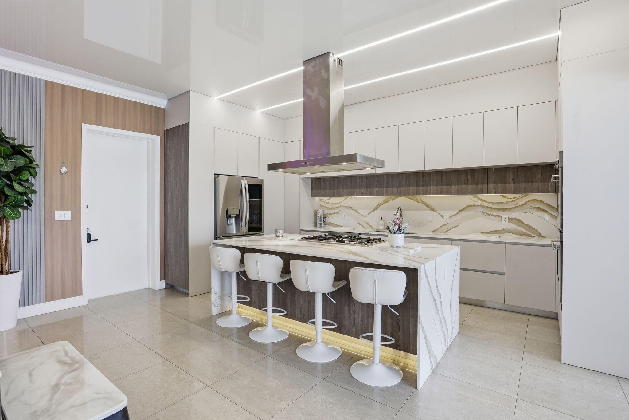 1467 NE 53rd Court
